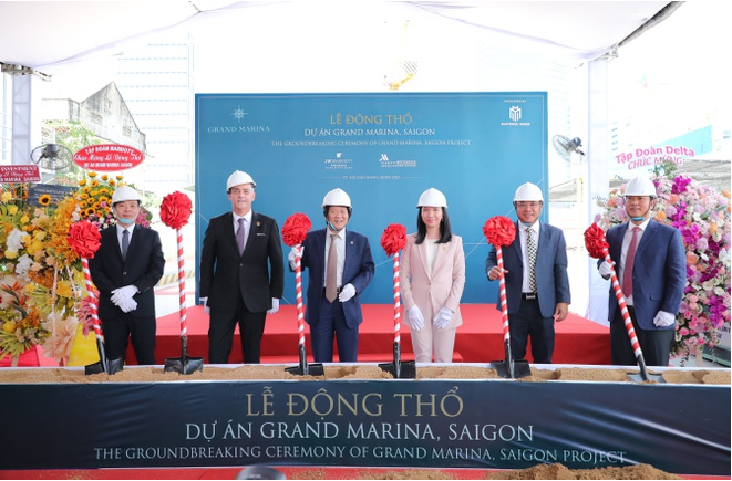Đại diện Masterise Homes và các đối tác chiến lược của dự án Grand Marina, Saigon tại lễ động thổ.